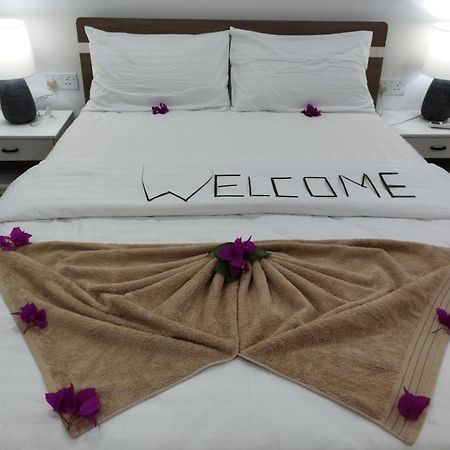The Happiness Sun Suites Fodhdhoo Экстерьер фото
